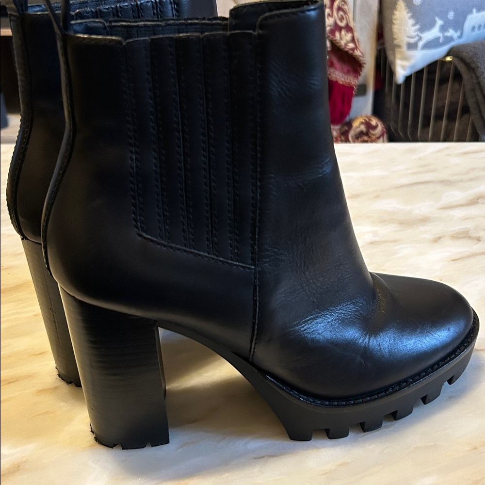 Antonio Melani Womens Pascal Leather Gore Detailed Lug Sole Platform Boots Sz 9 - Picture 5 of 14